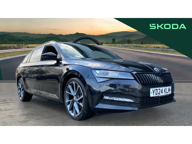 Main listing image - Skoda Superb Estate