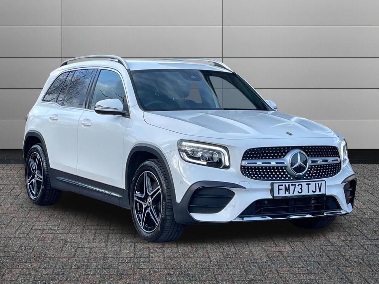 Main listing image - Mercedes-Benz GLB