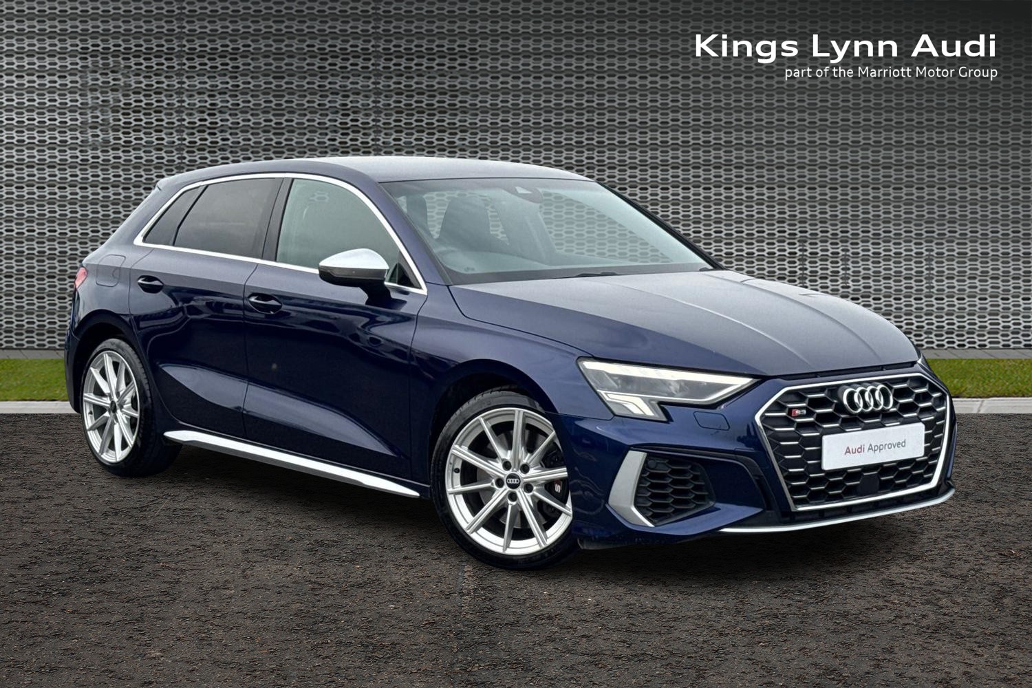 Main listing image - Audi S3