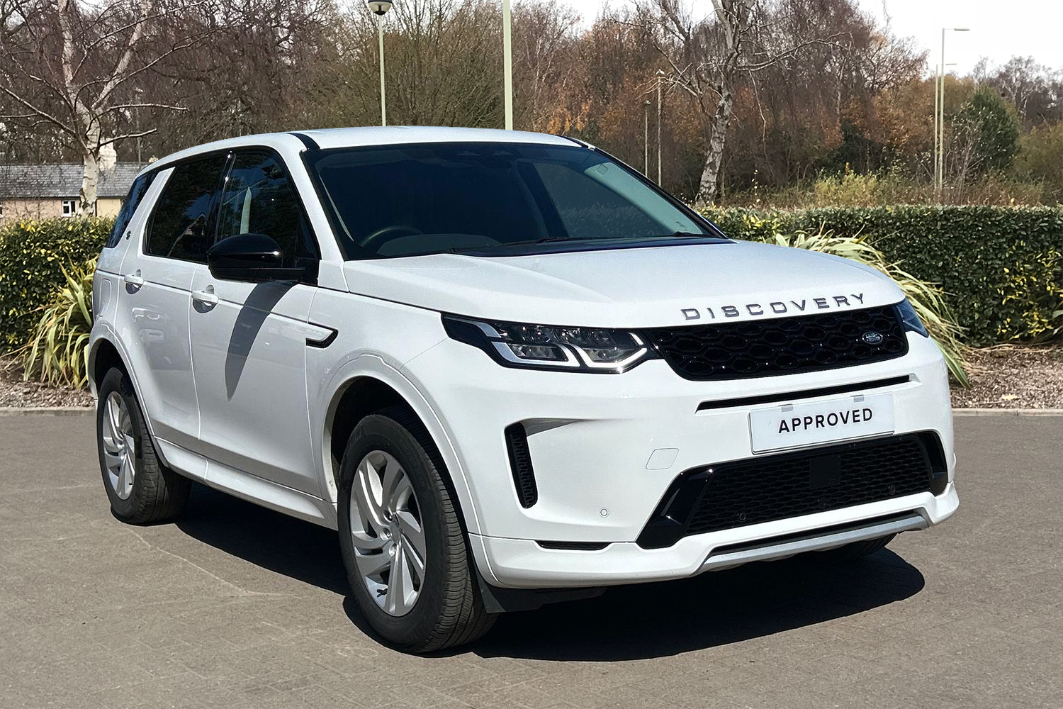 Main listing image - Land Rover Discovery Sport