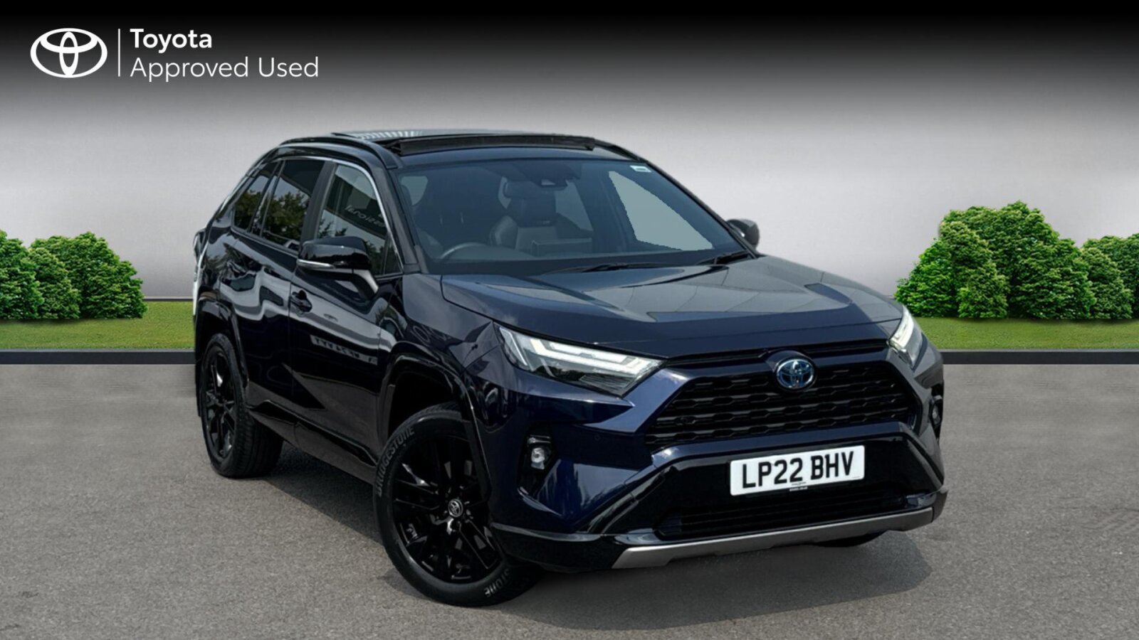 Main listing image - Toyota RAV4
