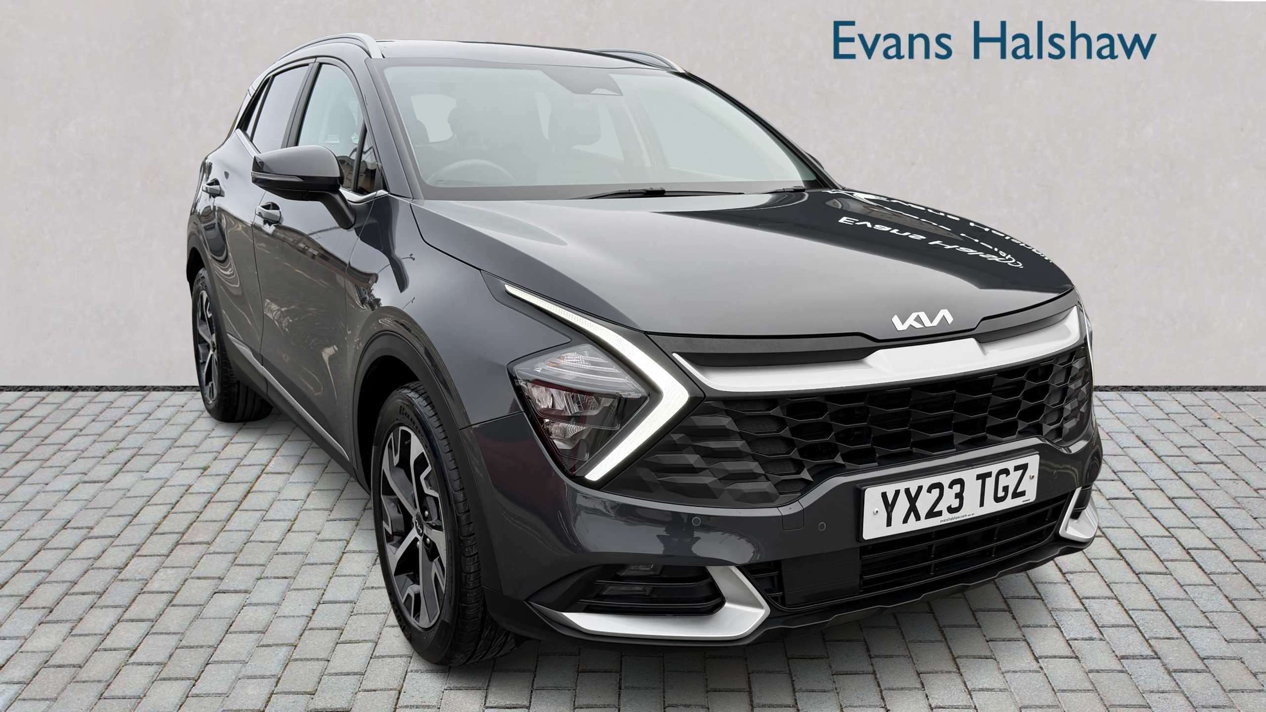 Main listing image - Kia Sportage