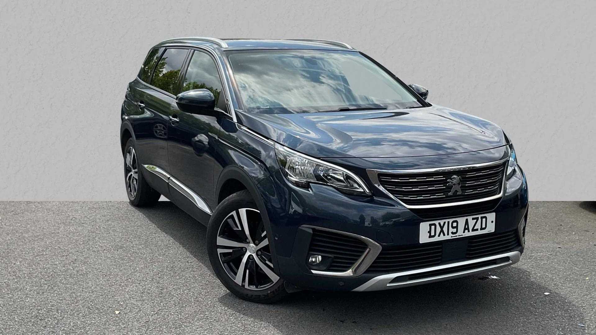 Main listing image - Peugeot 5008