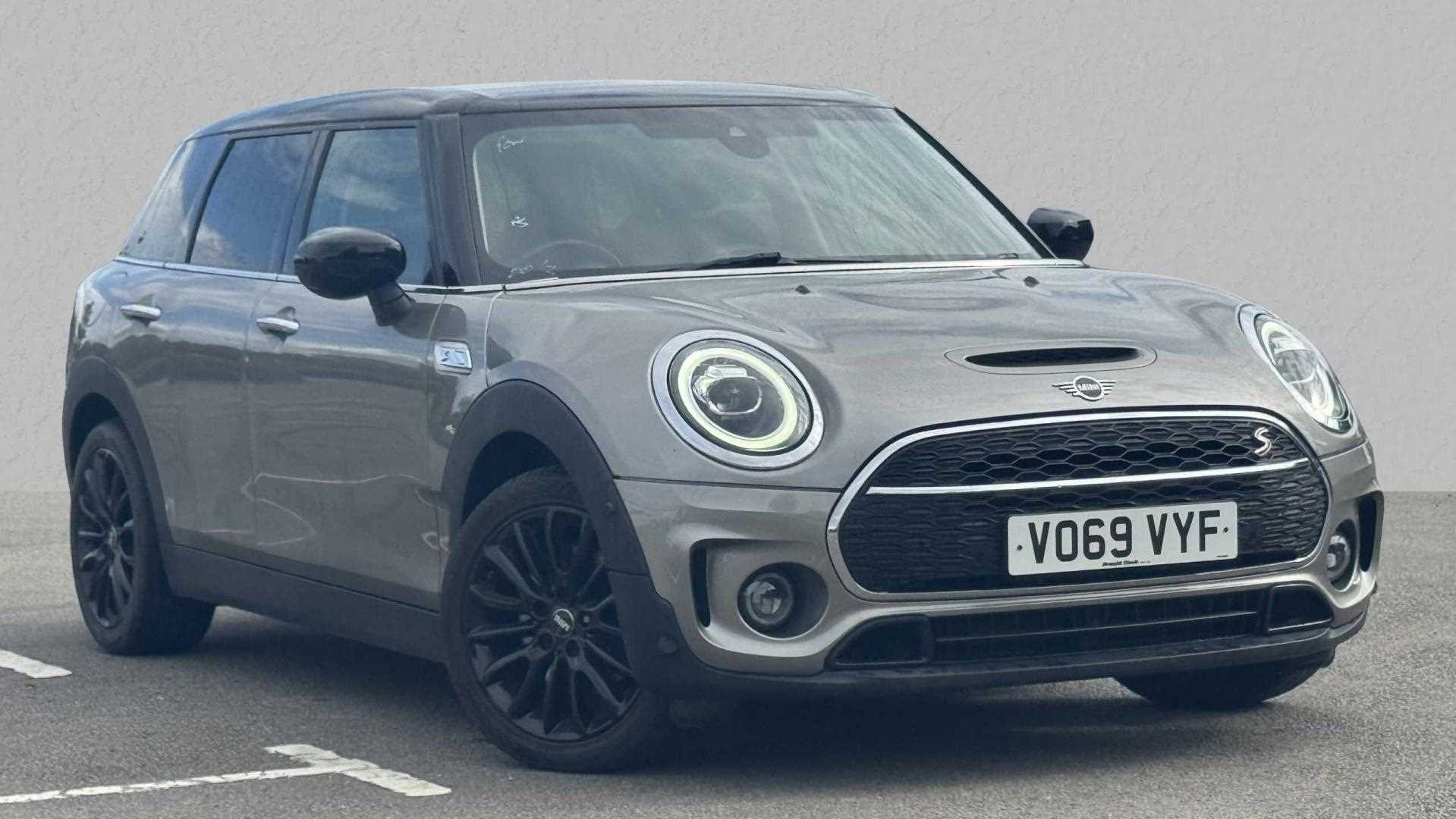 Main listing image - MINI Clubman