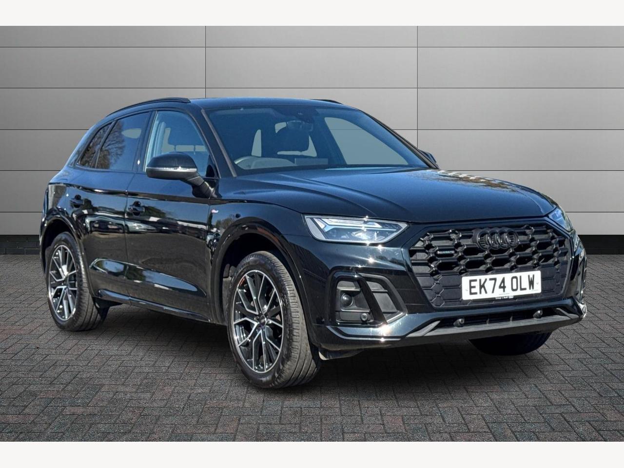 Main listing image - Audi Q5