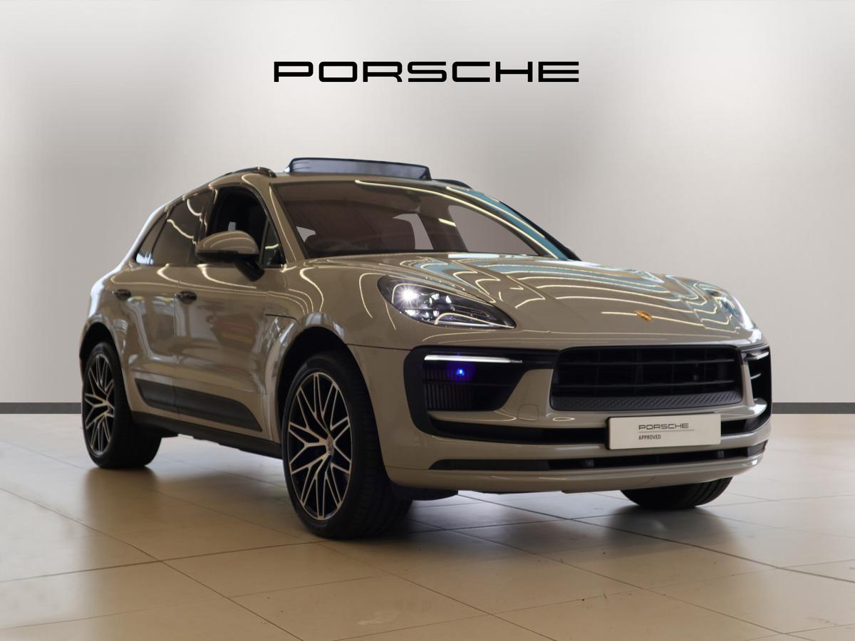 Main listing image - Porsche Macan