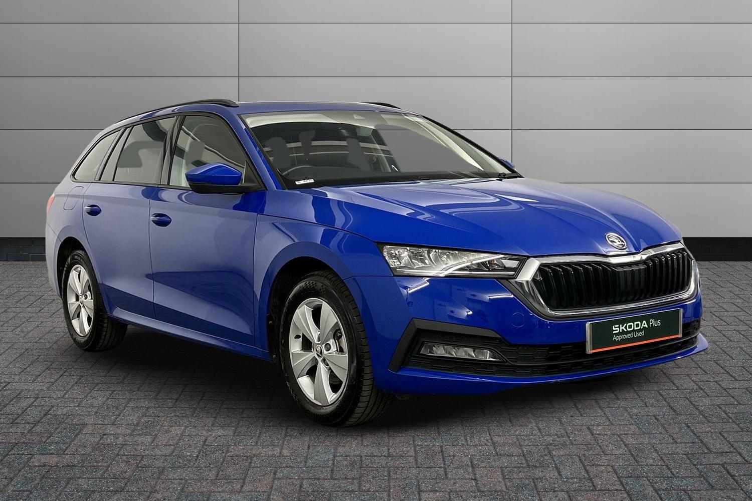 Main listing image - Skoda Octavia Estate
