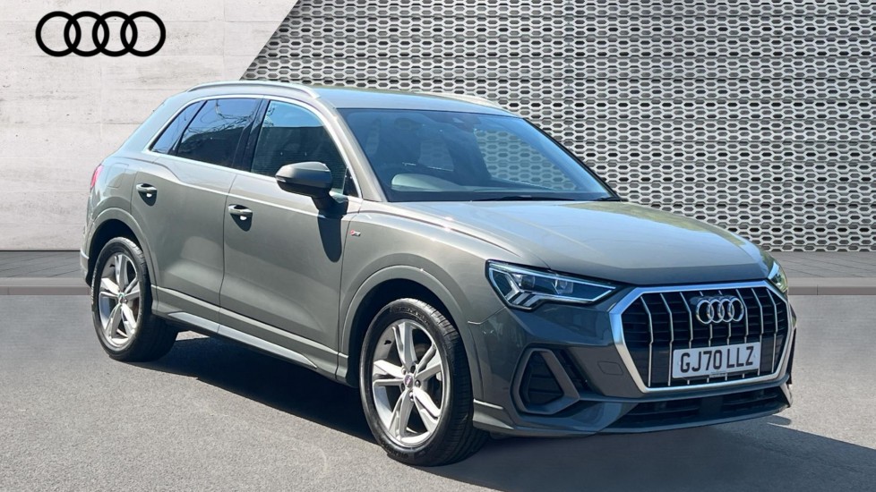 Main listing image - Audi Q3