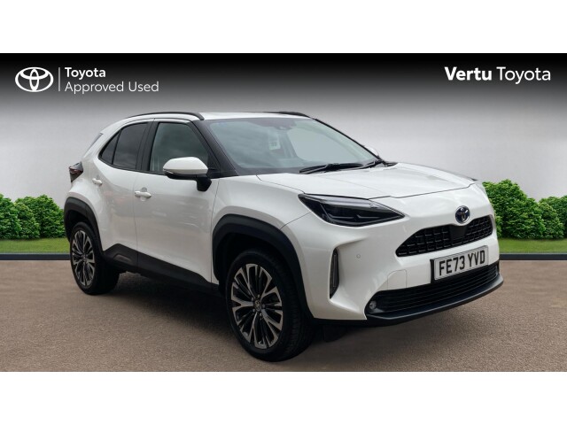 Main listing image - Toyota Yaris Cross