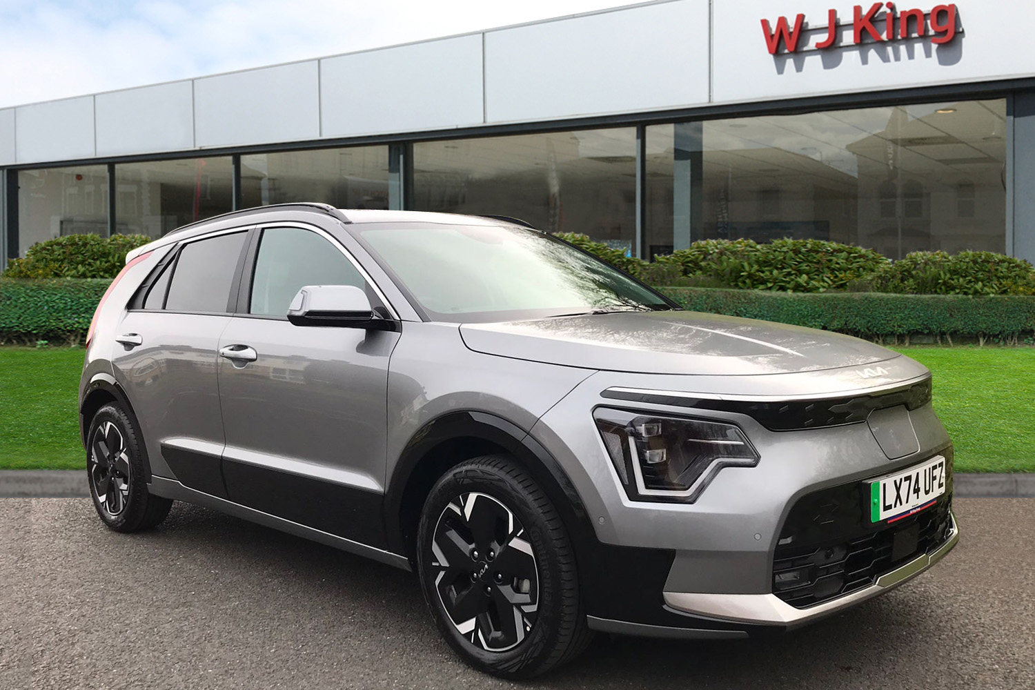 Main listing image - Kia Niro