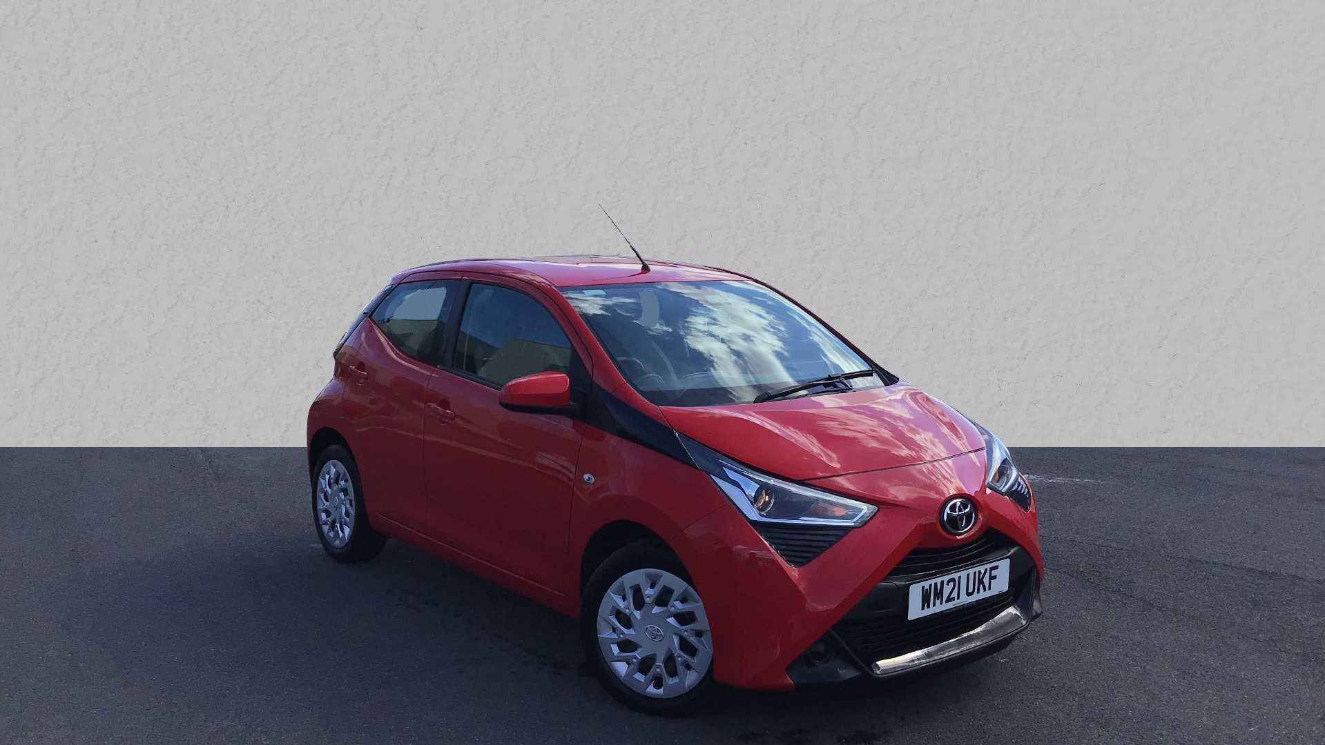 Main listing image - Toyota Aygo