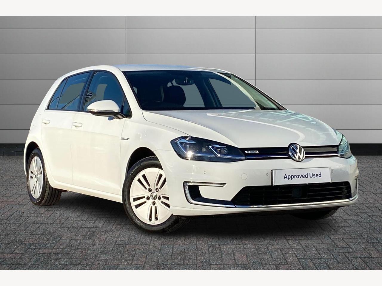 Main listing image - Volkswagen e-Golf