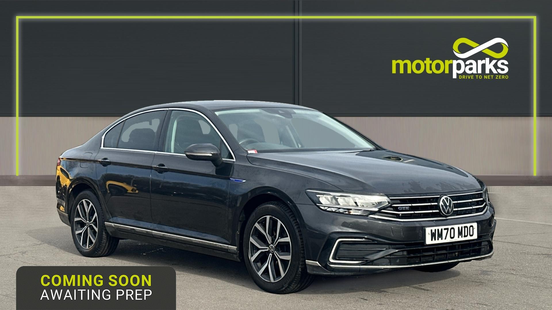 Main listing image - Volkswagen Passat GTE