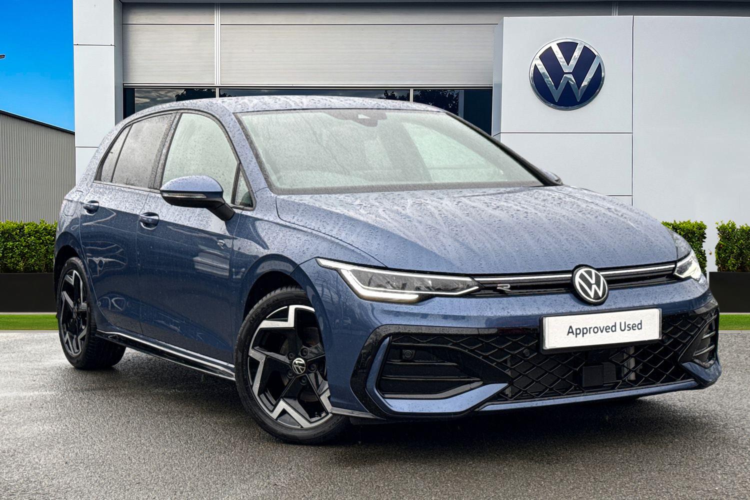 Main listing image - Volkswagen Golf