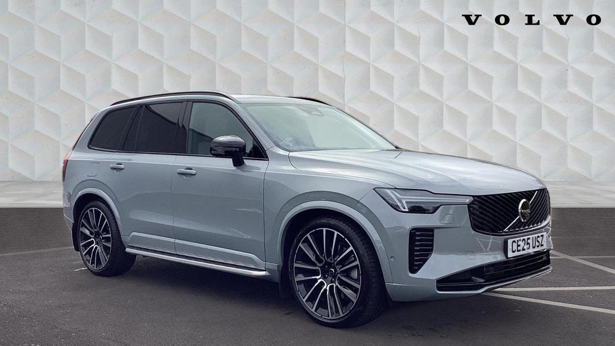 Main listing image - Volvo XC90