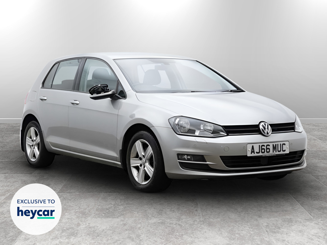 Main listing image - Volkswagen Golf