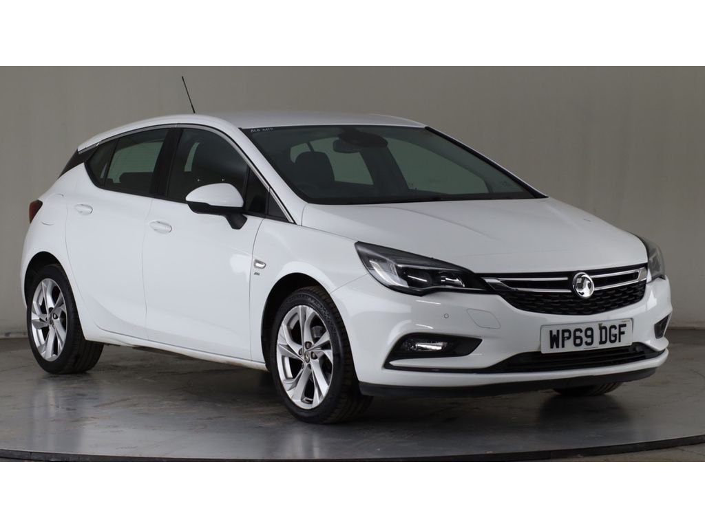 Main listing image - Vauxhall Astra