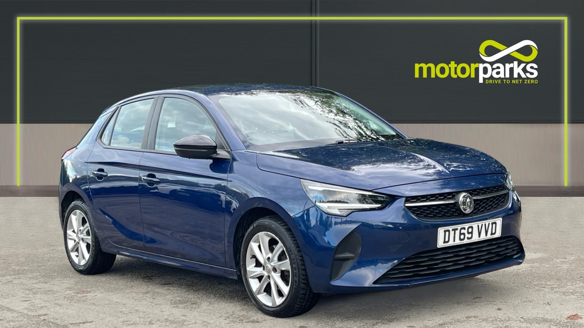 Main listing image - Vauxhall Corsa