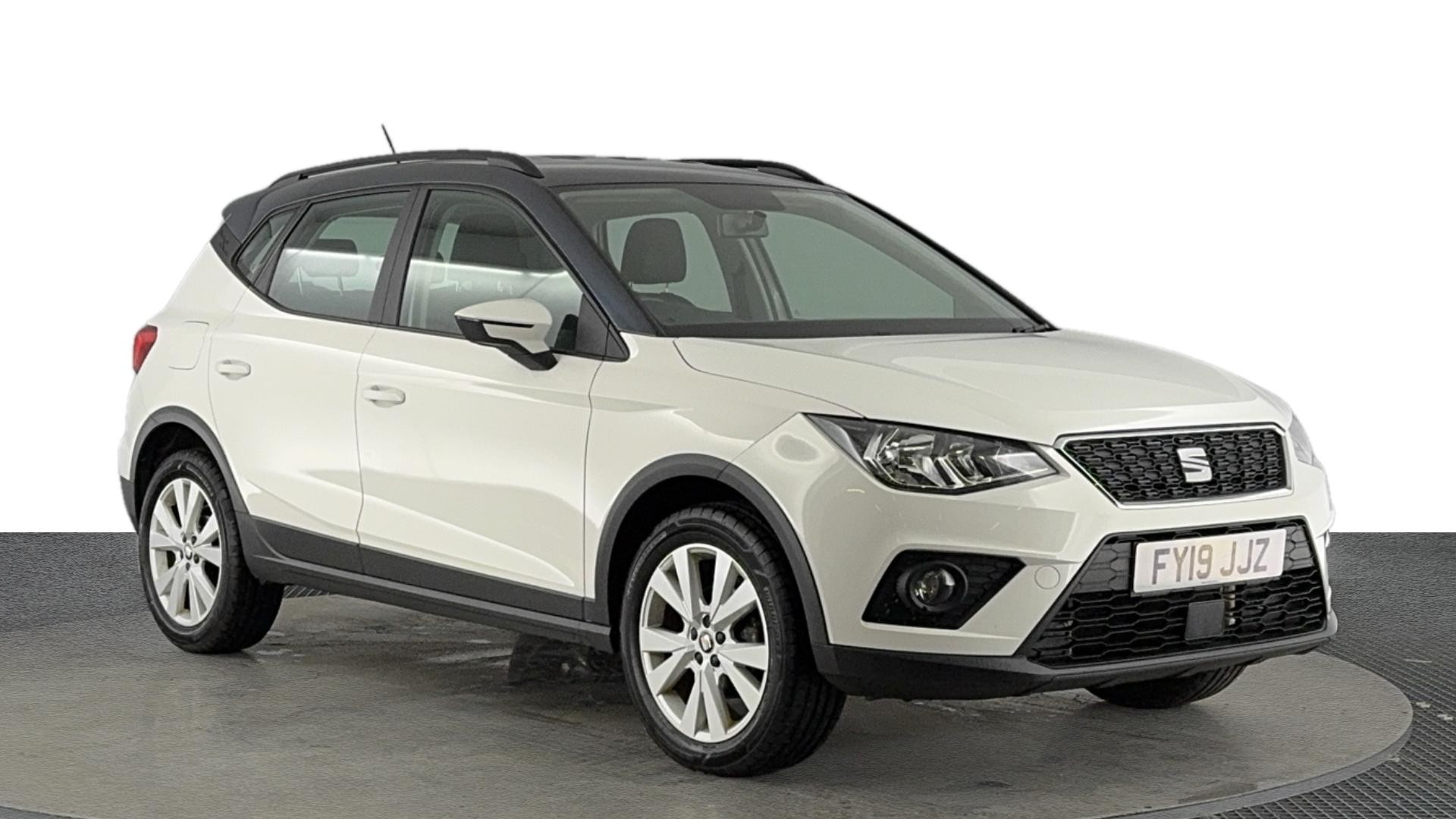 Main listing image - SEAT Arona