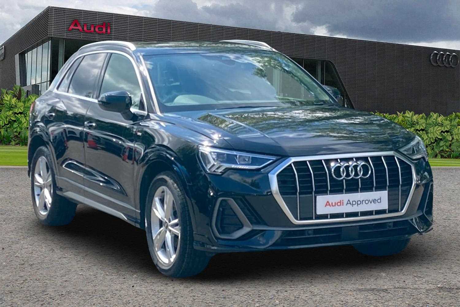 Main listing image - Audi Q3