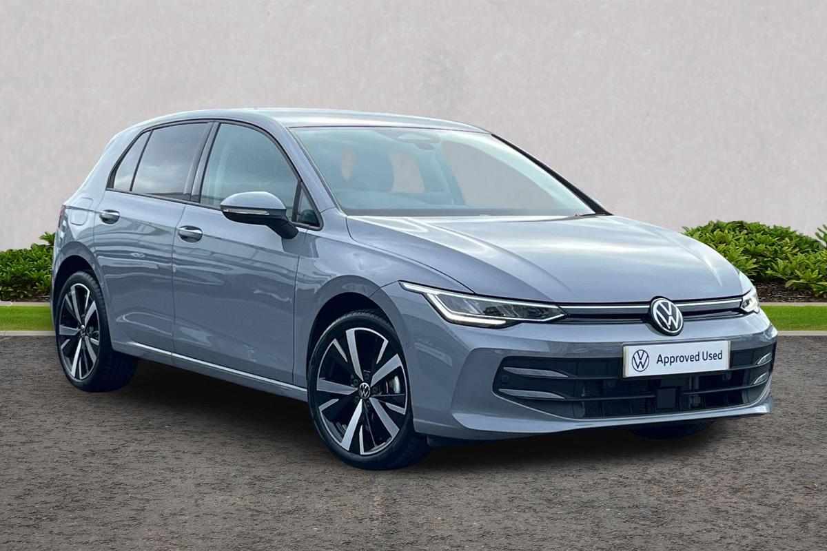 Main listing image - Volkswagen Golf