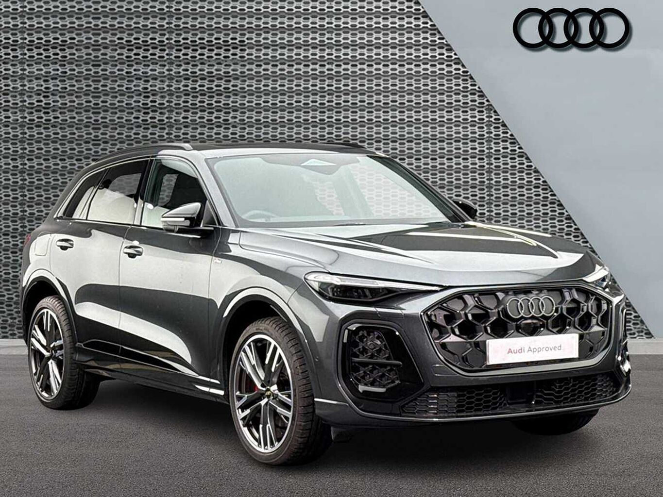 Main listing image - Audi Q5