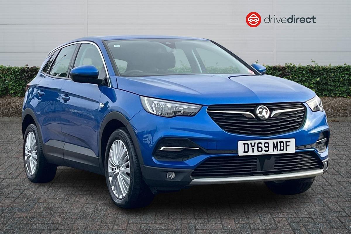 Main listing image - Vauxhall Grandland X