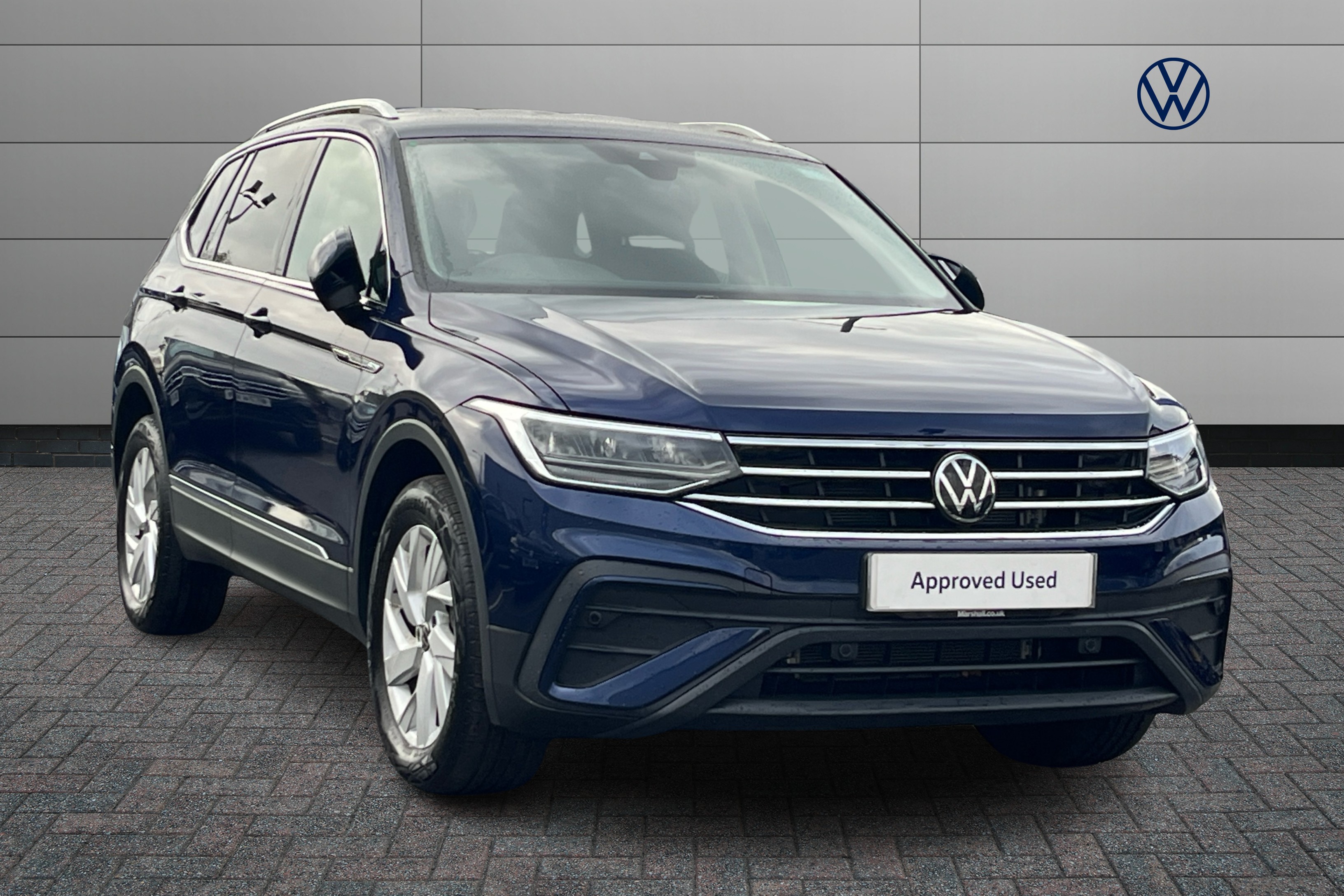 Main listing image - Volkswagen Tiguan Allspace