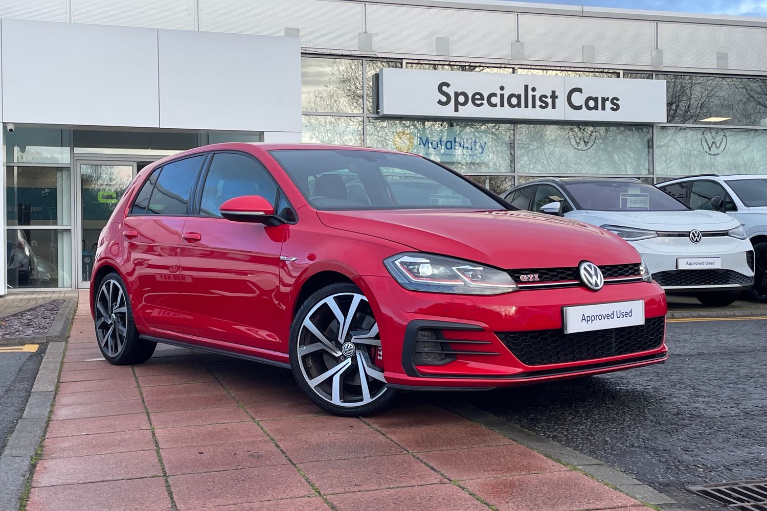 Main listing image - Volkswagen Golf GTI