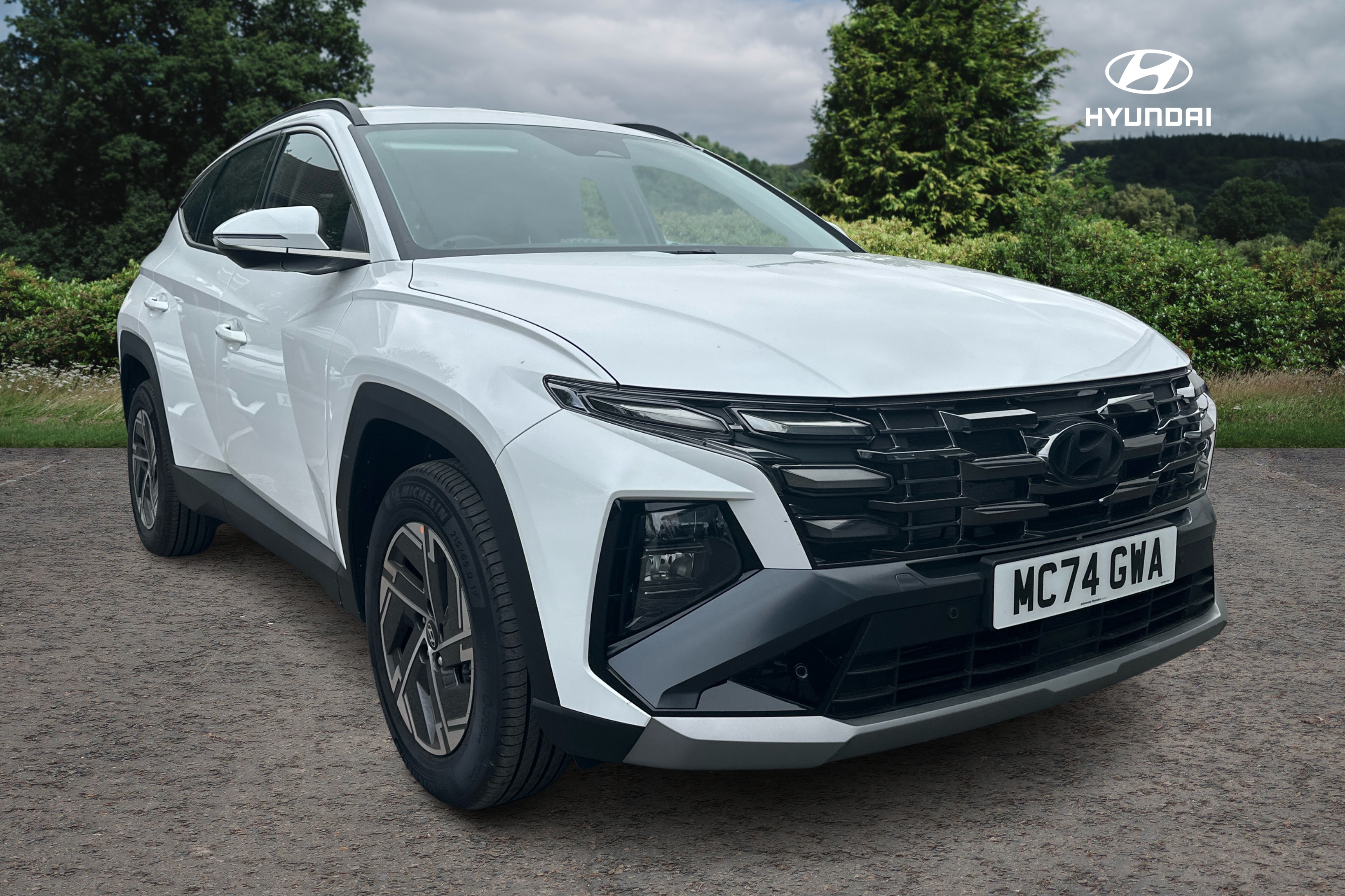 Main listing image - Hyundai Tucson
