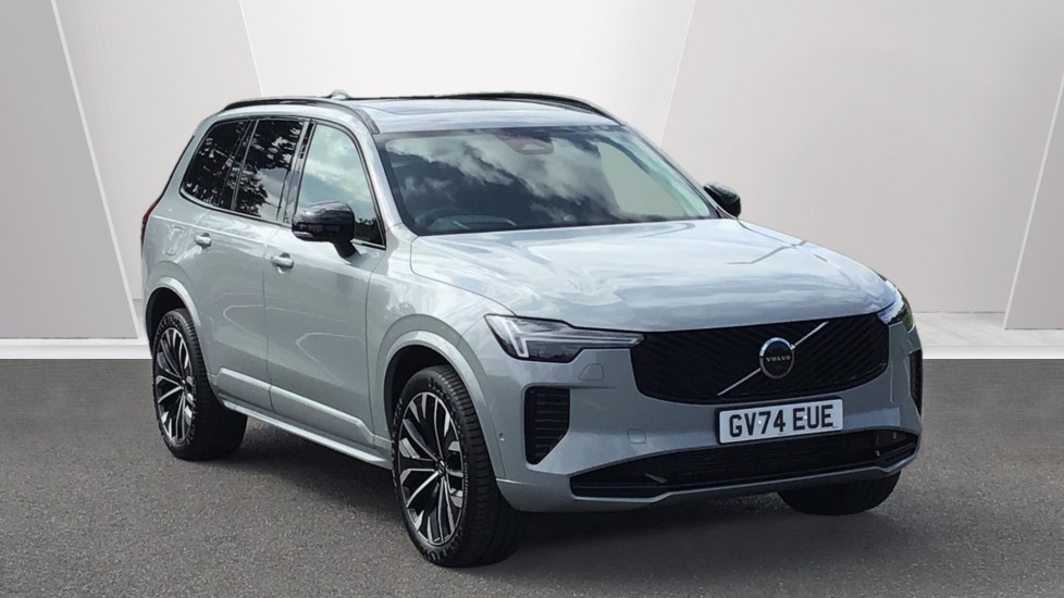 Main listing image - Volvo XC90