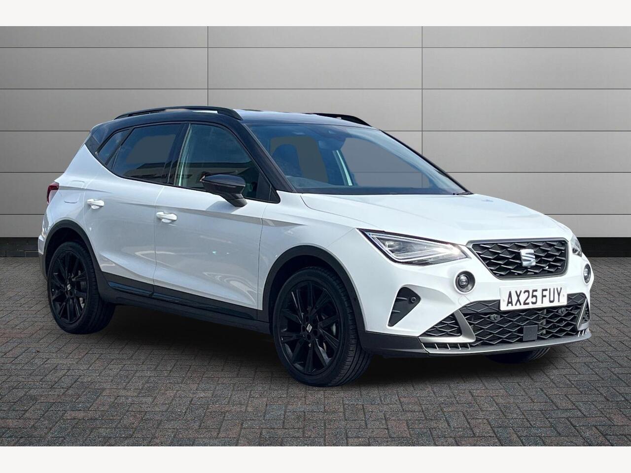 Main listing image - SEAT Arona