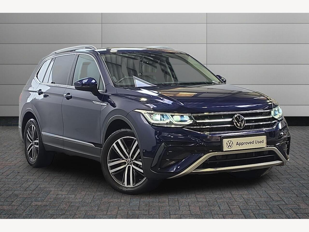 Main listing image - Volkswagen Tiguan Allspace