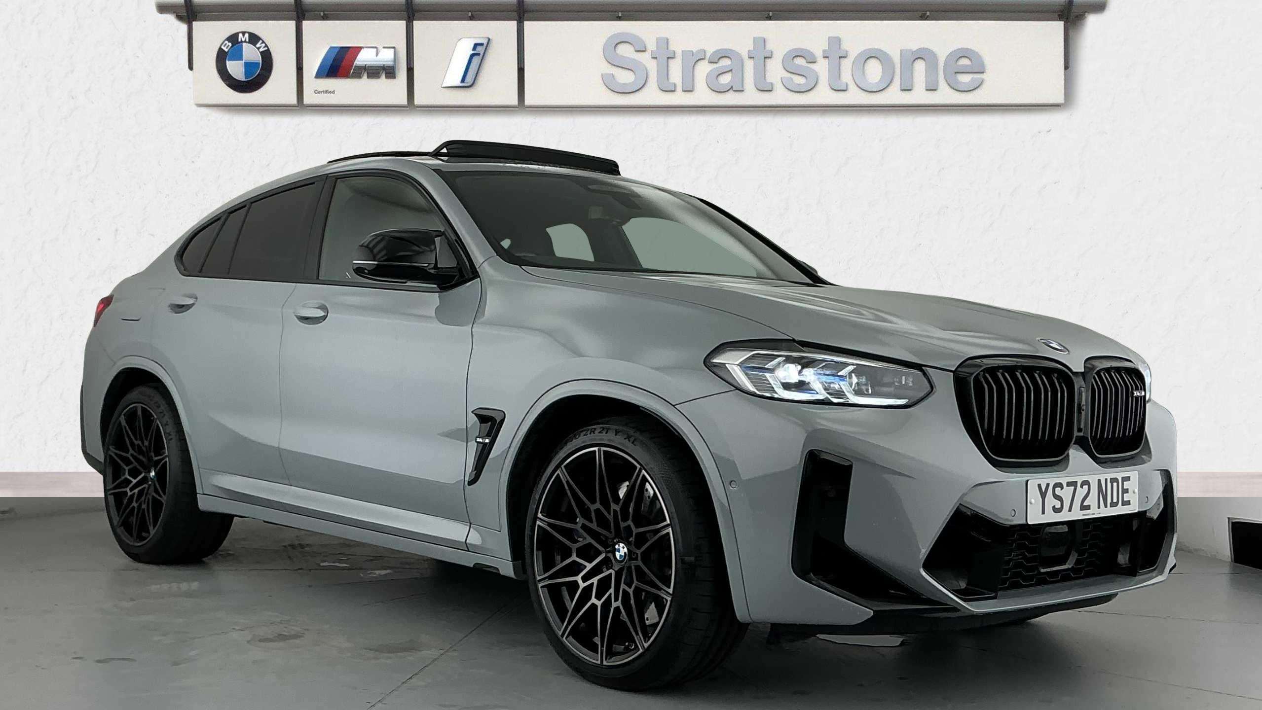 Main listing image - BMW X4 M