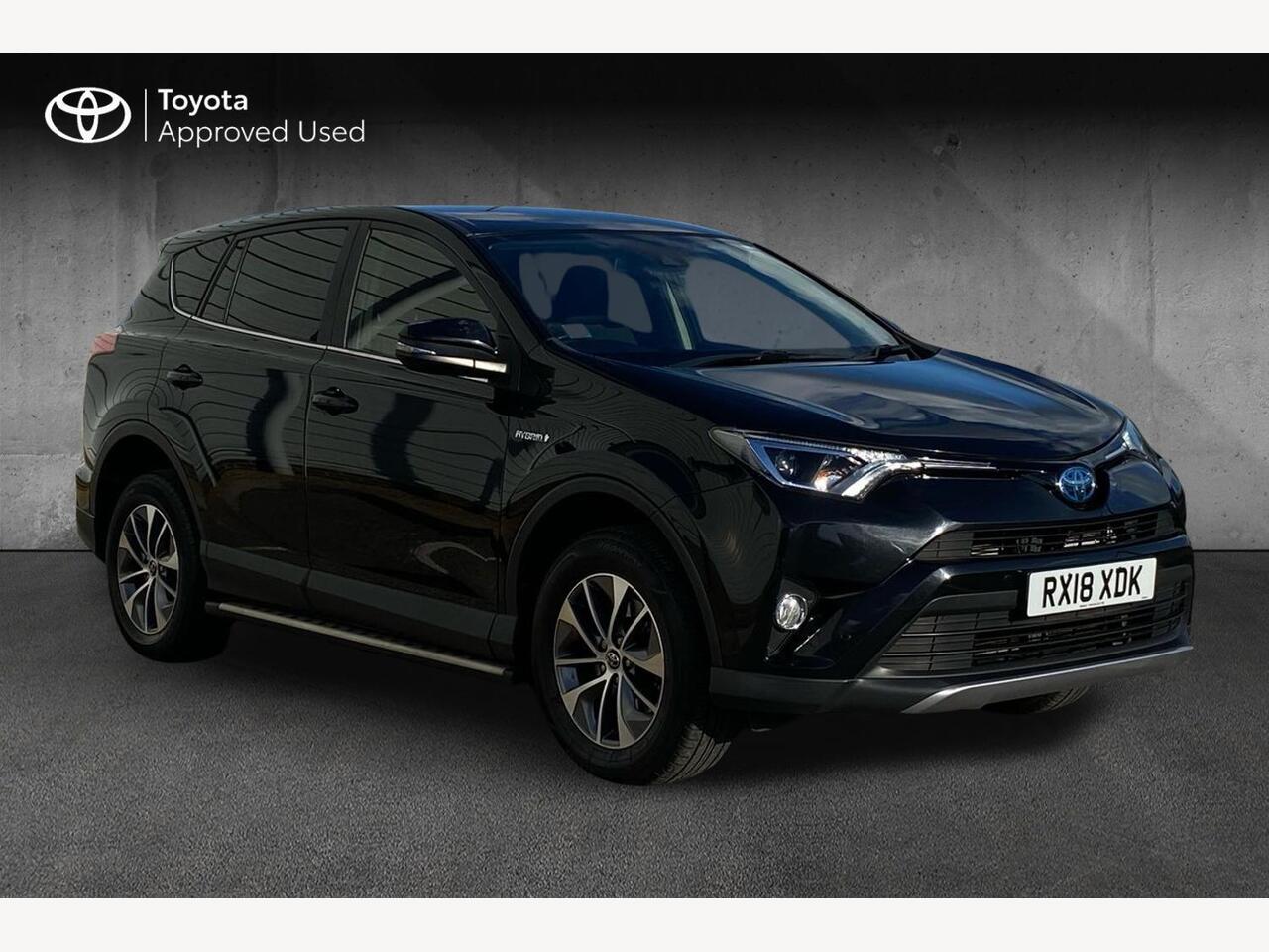 Main listing image - Toyota RAV4