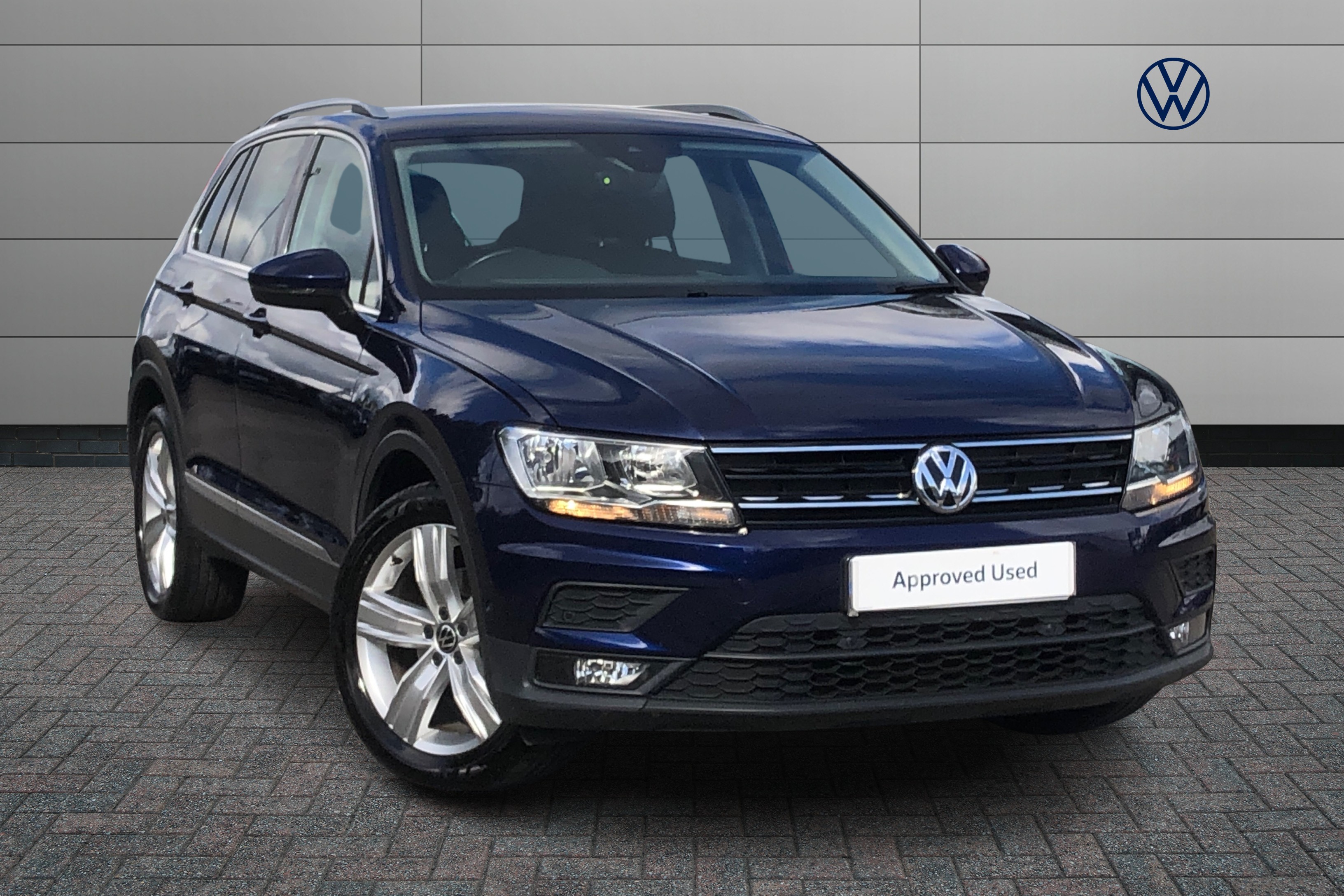 Main listing image - Volkswagen Tiguan