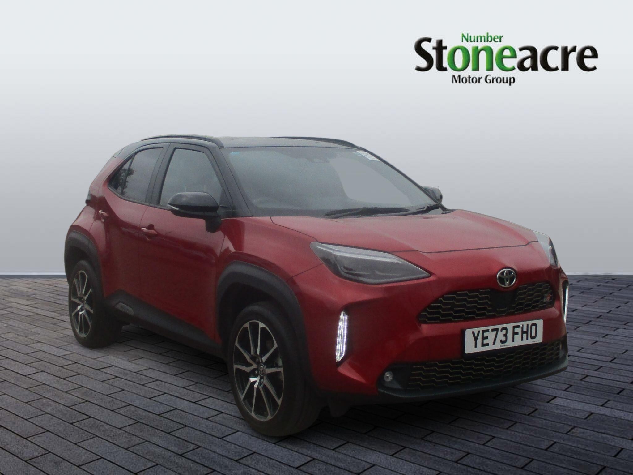 Main listing image - Toyota Yaris Cross