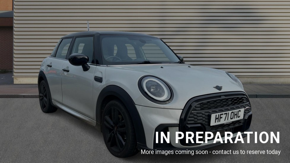 Main listing image - MINI Hatchback 5dr