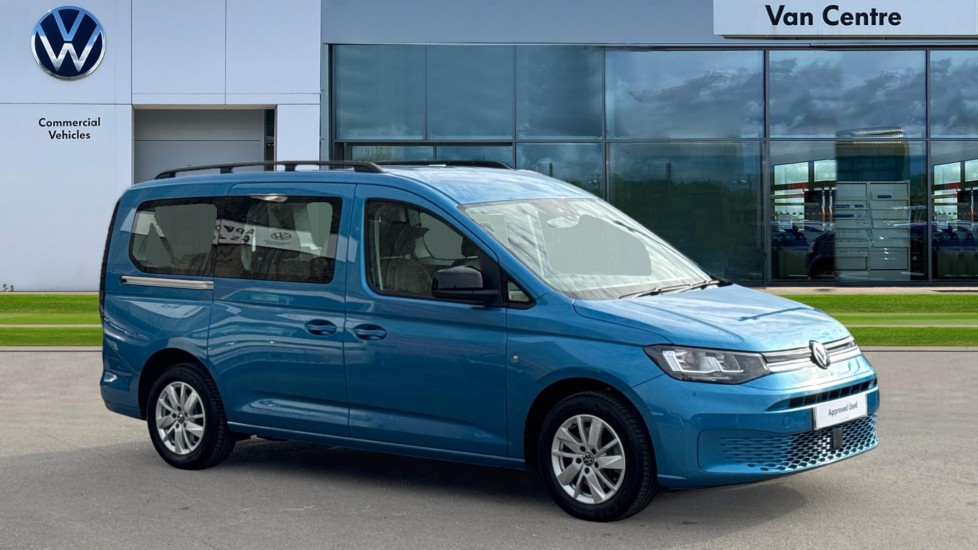 Main listing image - Volkswagen Caddy Maxi Life