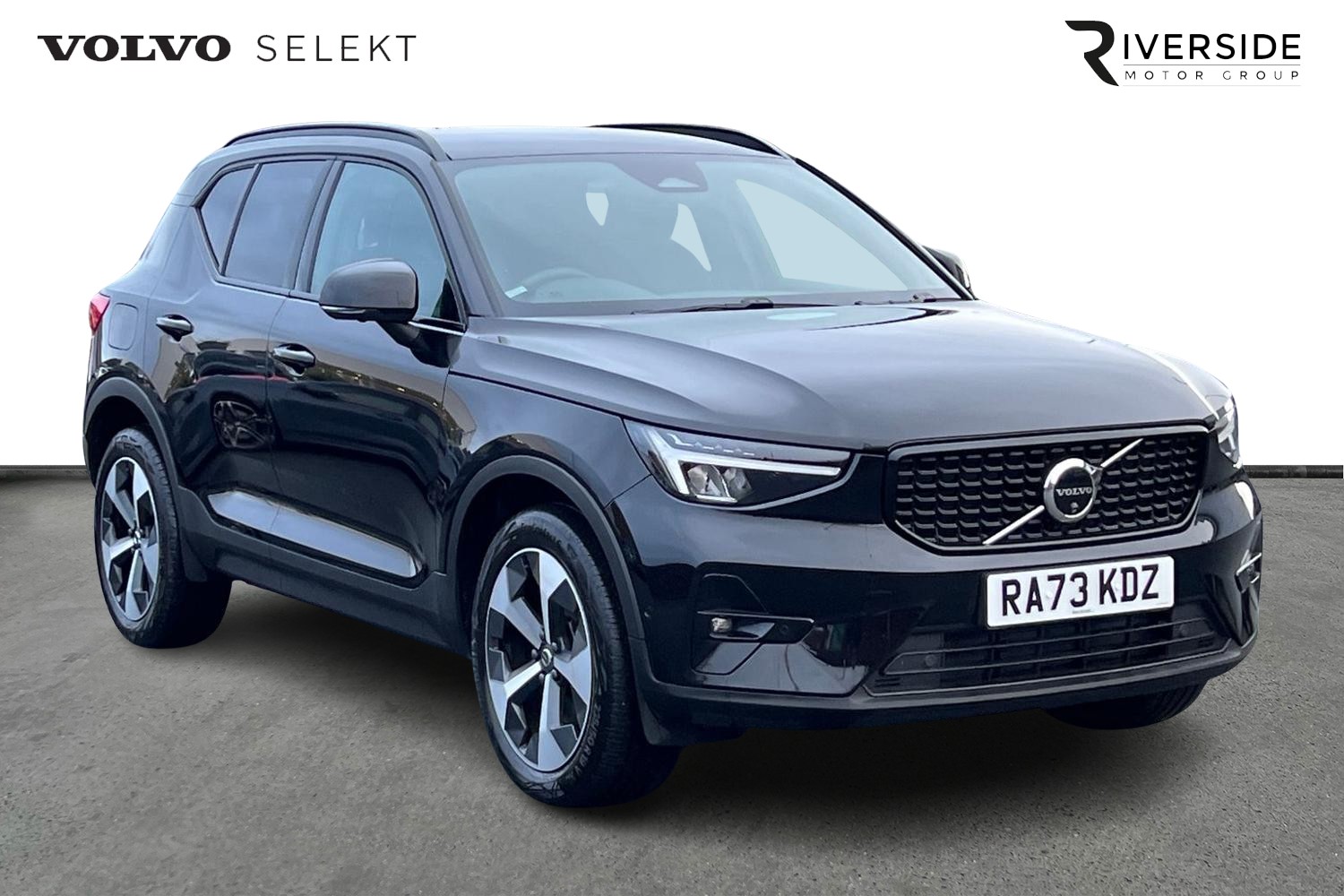 Main listing image - Volvo XC40