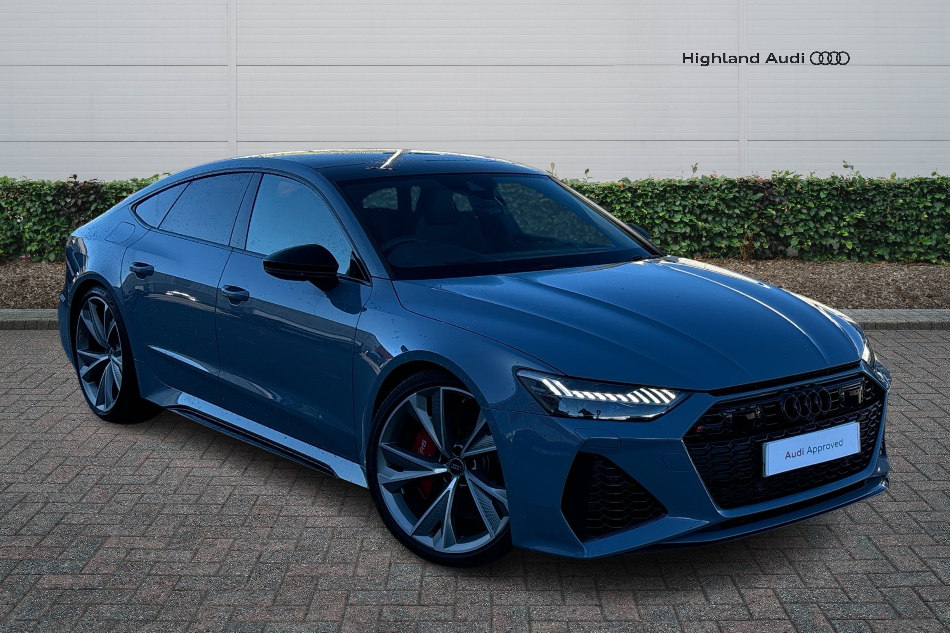 Main listing image - Audi RS7