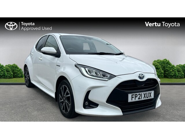 Main listing image - Toyota Yaris