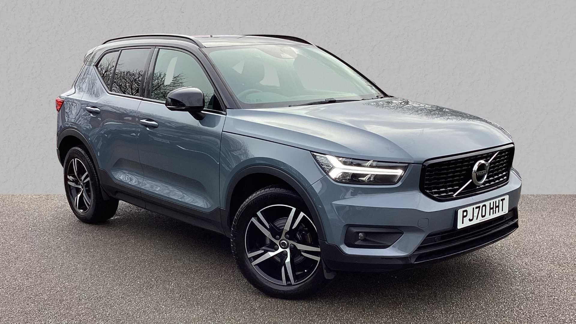 Main listing image - Volvo XC40