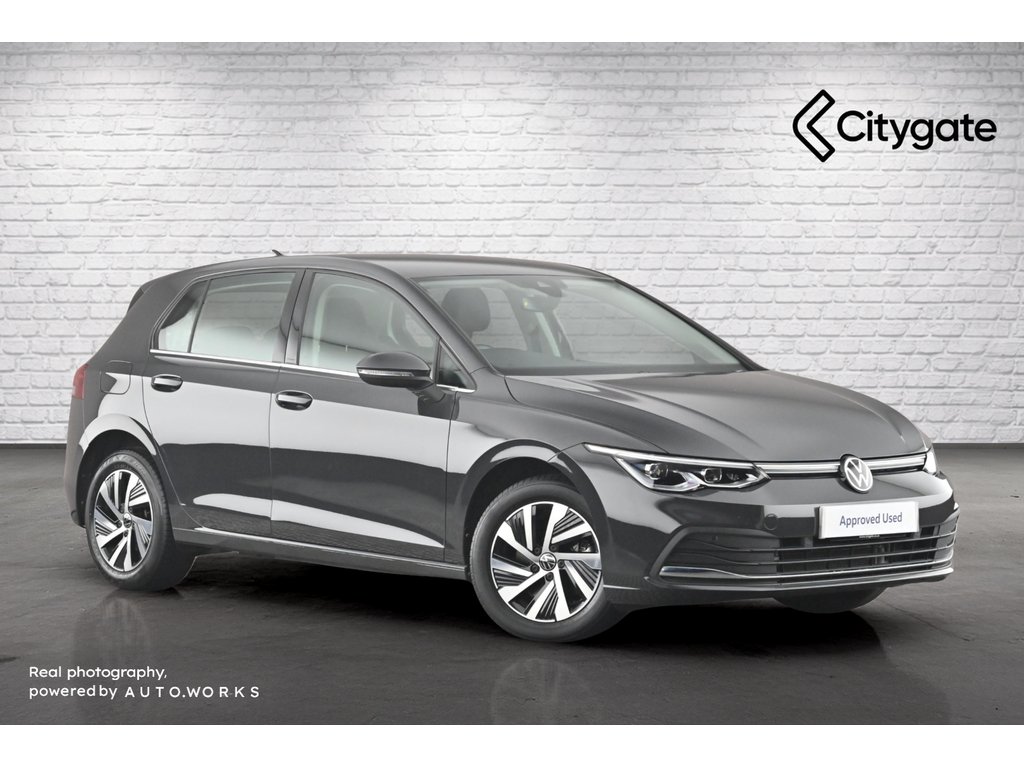 Main listing image - Volkswagen Golf