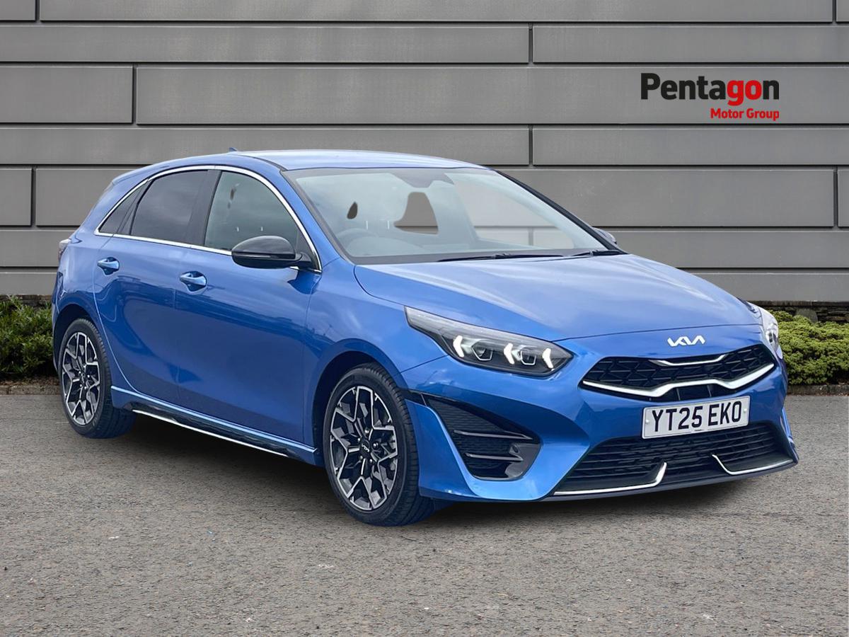 Main listing image - Kia Ceed