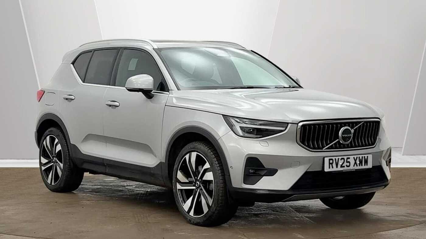 Main listing image - Volvo XC40