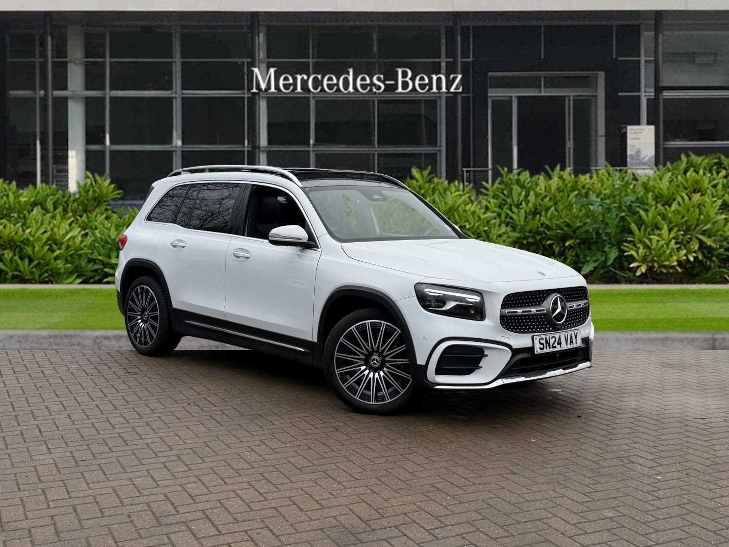 Main listing image - Mercedes-Benz GLB