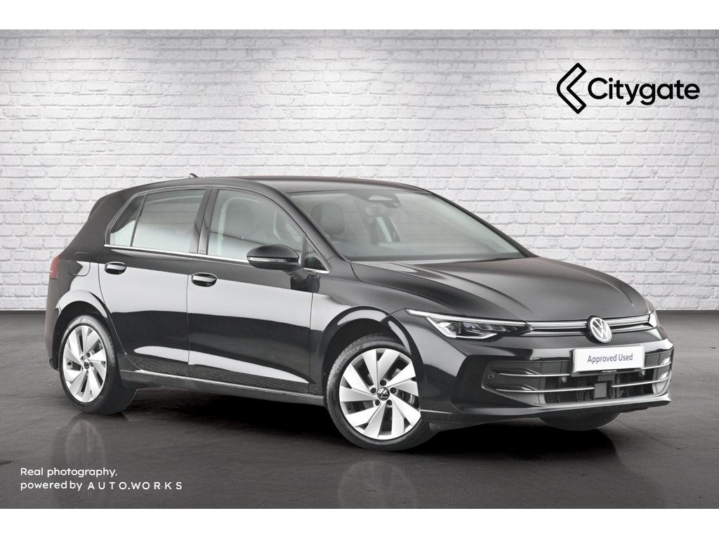 Main listing image - Volkswagen Golf