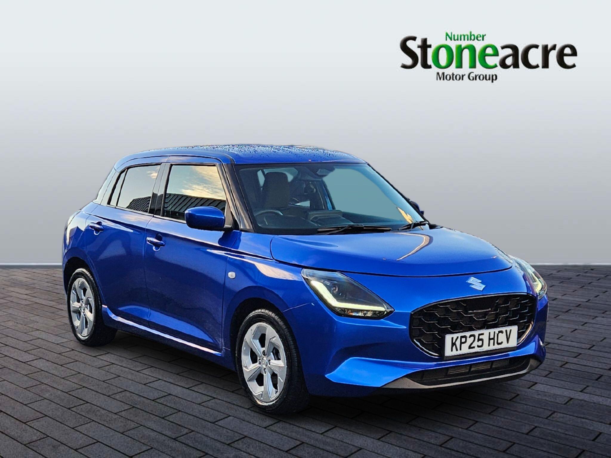 Main listing image - Suzuki Swift