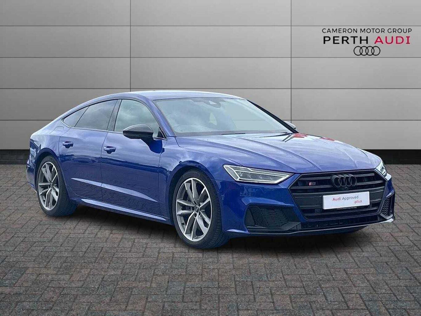 Main listing image - Audi S7